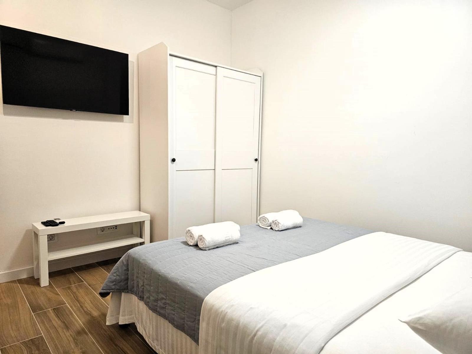 Apartments Miamare Примоштен Номер фото